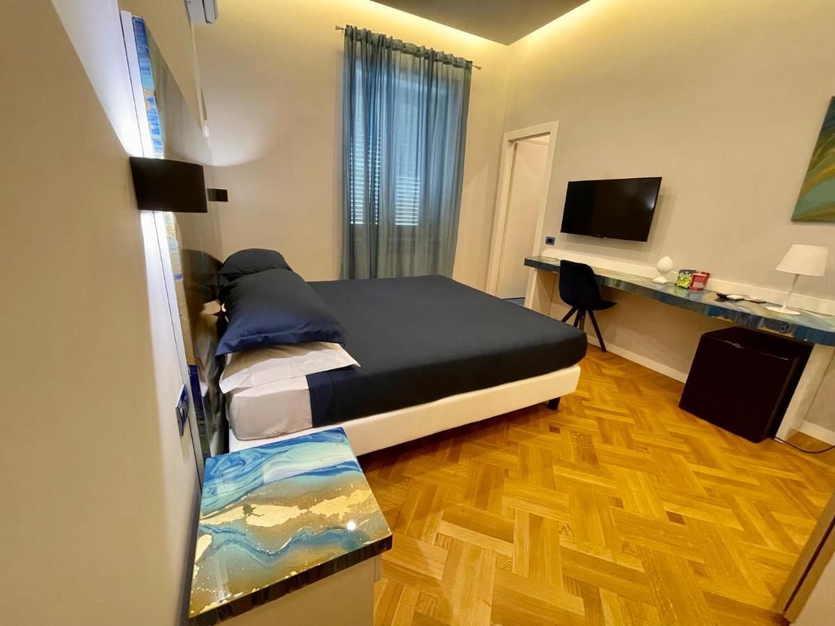 Tribus Boutique Hotel 토레 안눈치아타 외부 사진