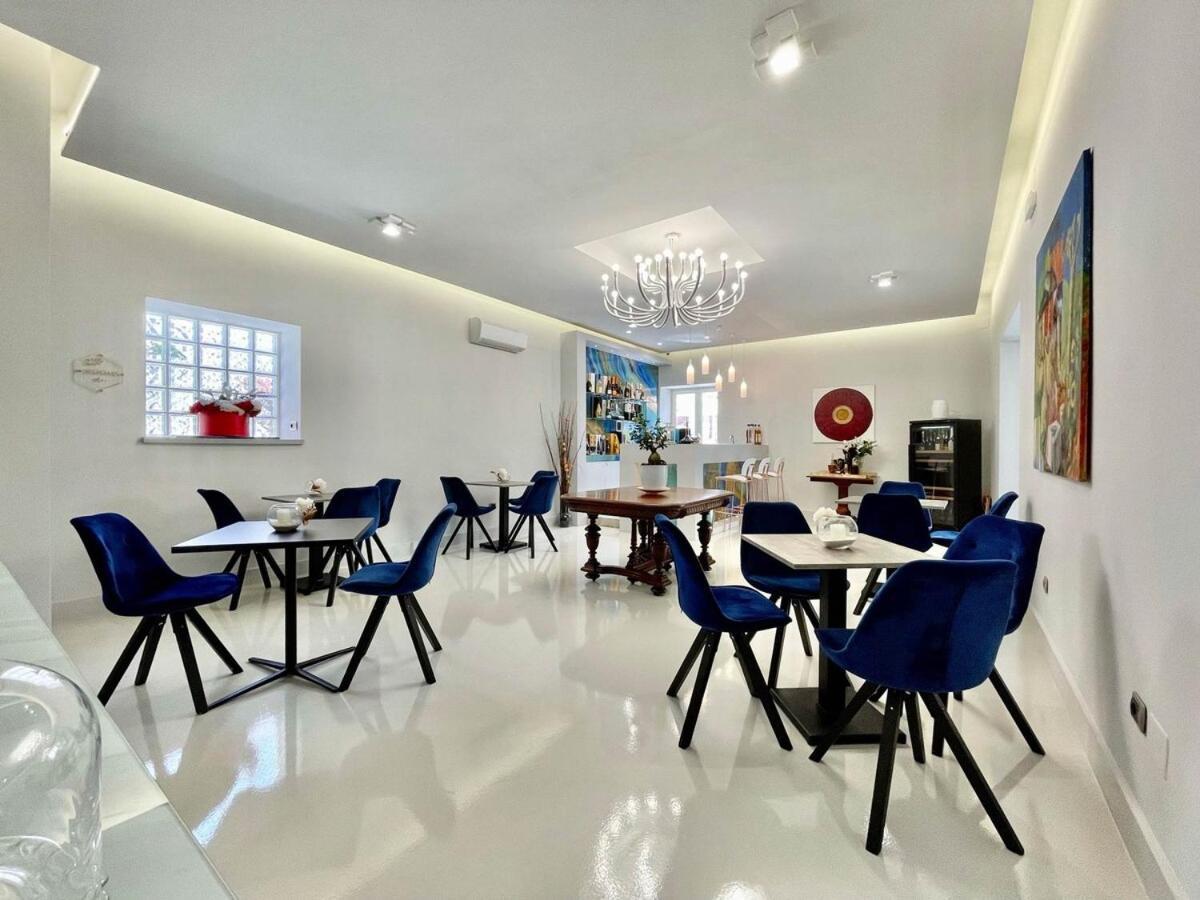 Tribus Boutique Hotel 토레 안눈치아타 외부 사진